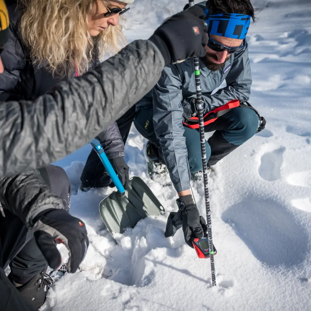 Aventure & Altitude - Escape Avalanche