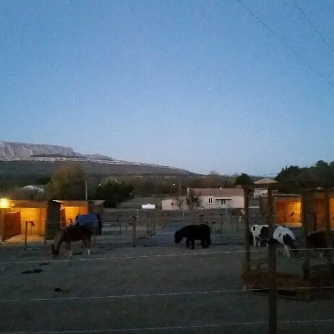 Écuries avec vue sur la Sainte Victoire