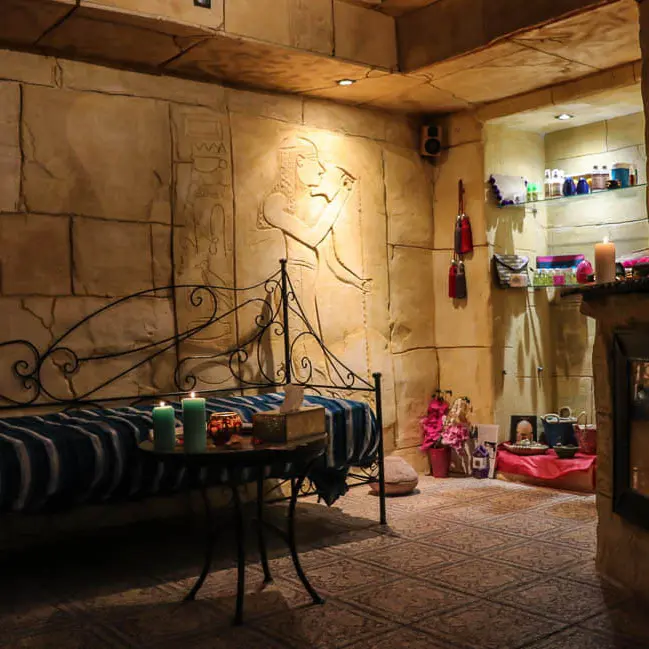 Les Bains de Cléopâtre