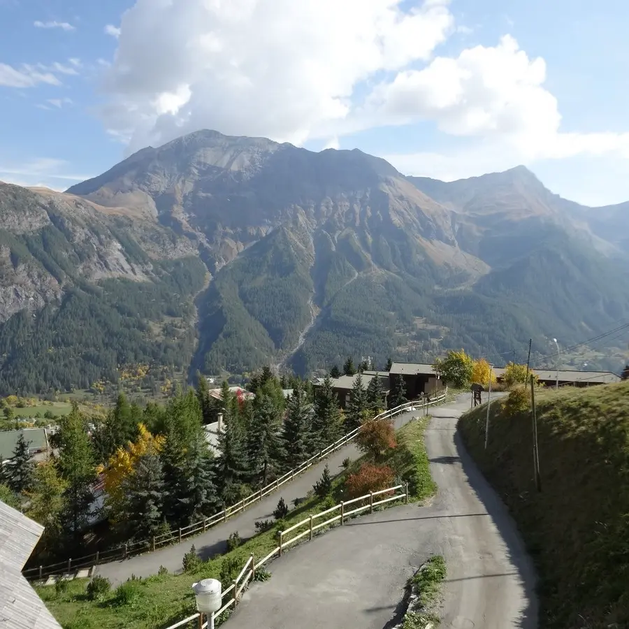 Location de vacances Meublé Chalet triptyque M. CHIARELLI Philippe Orcières Merlette 1850