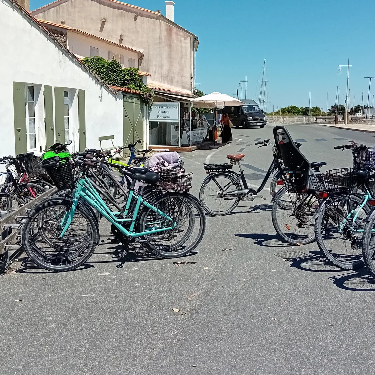 Parking vélos - Port d'Ars-en-Ré