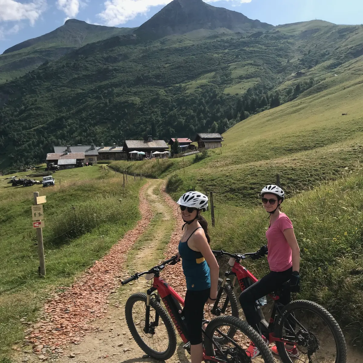 E-bike tour du Mont joly