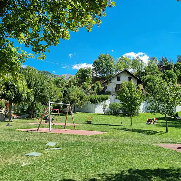 aire de jeux du parc de loisirs