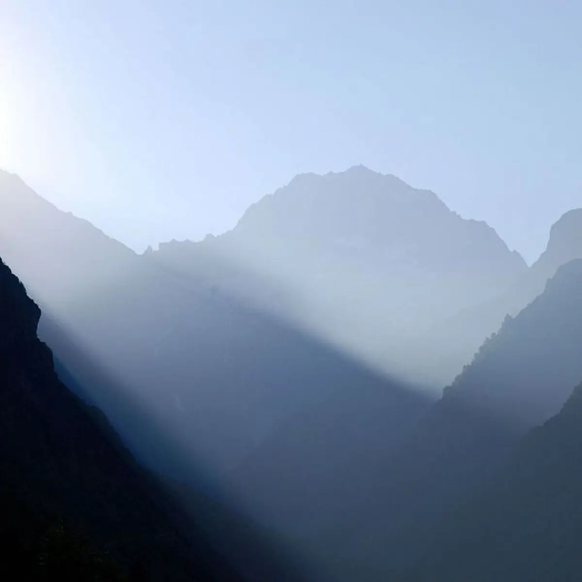 Font du Valgaudemar au lever du soleil