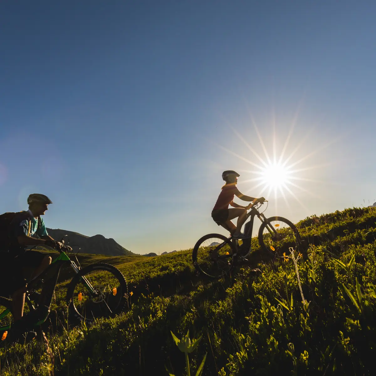 VTT électrique et apéro savoyard