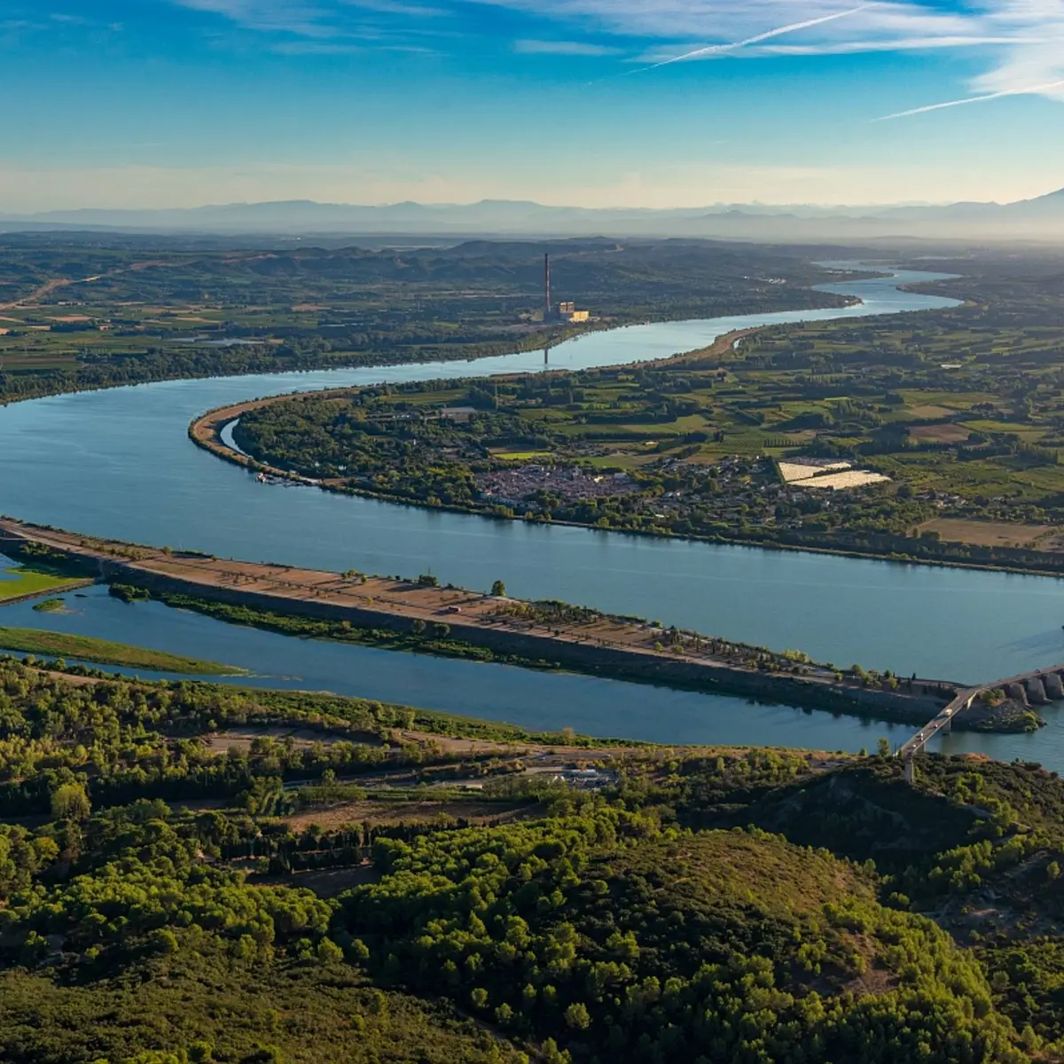 Confluence du Gardon et du Rhône