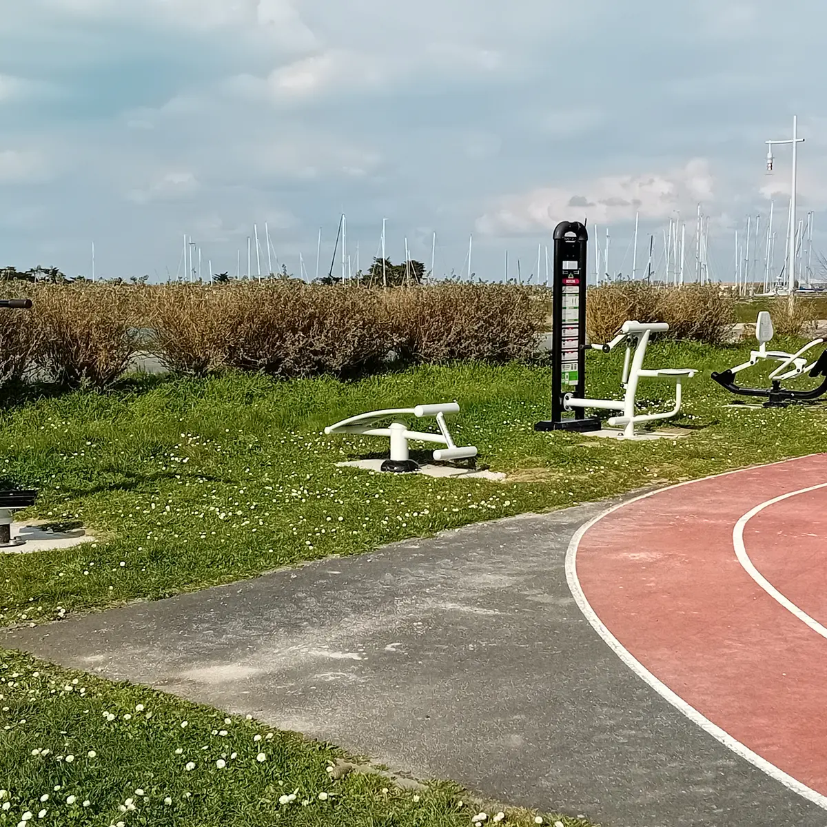 Street workout d'Ars-en-Ré - On the marsh side