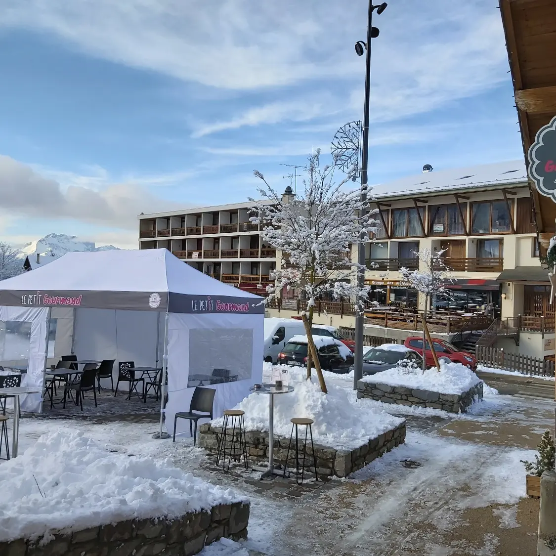 Le petit gourmand à St Léger-les-Mélèzes