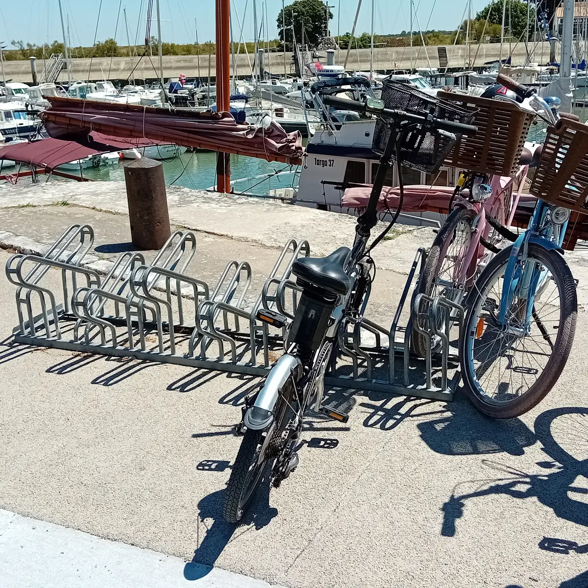 Parking vélos - Port d'Ars-en-Ré
