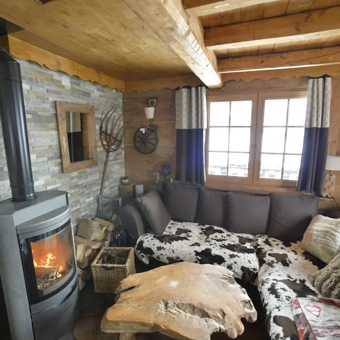 Séjour avec poêle à bois