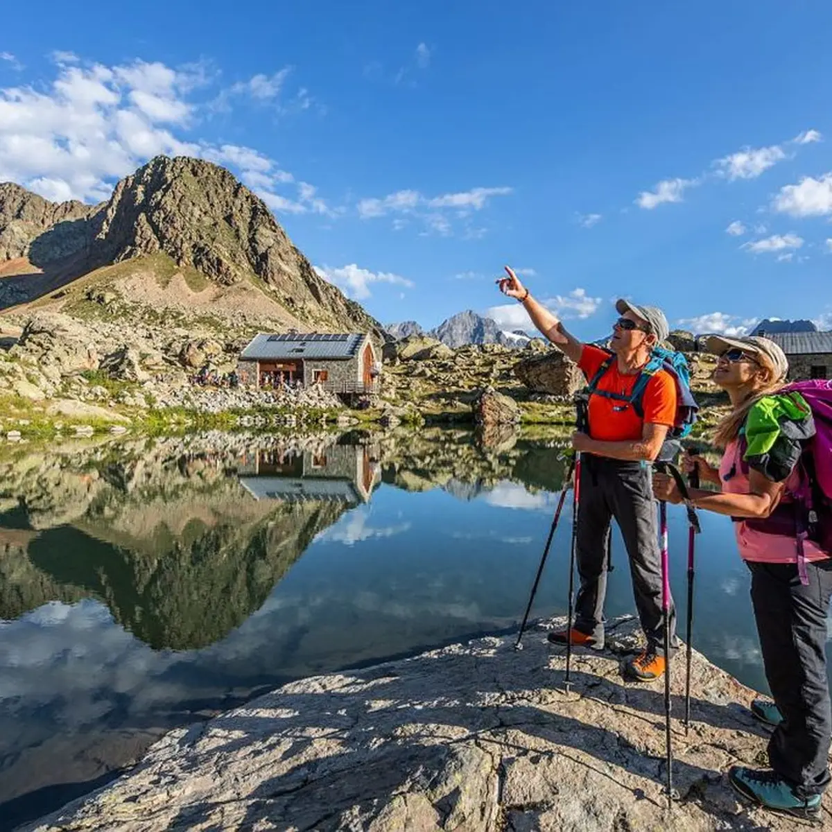 Refuge et lac de Vallonpierre