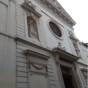 Façade