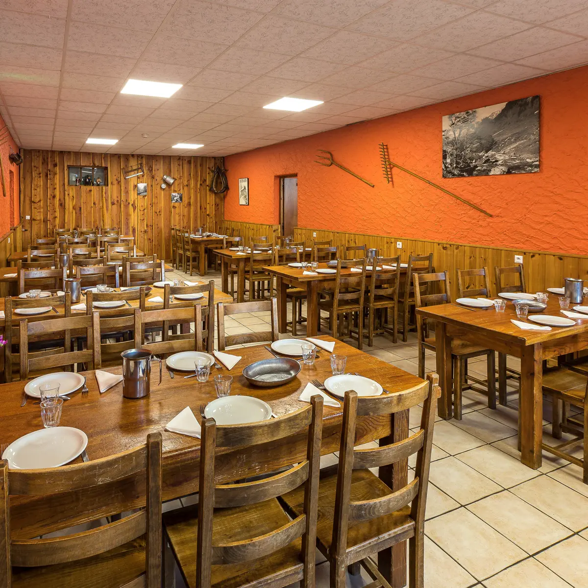 Salle à manger les Prés Jaunes