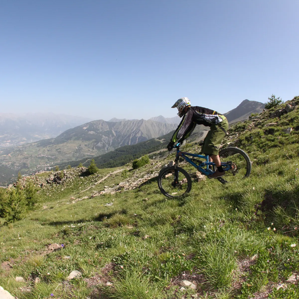 Les Orres station 1650