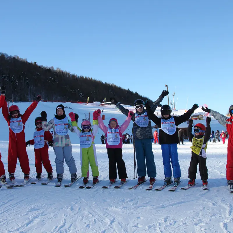 Cours de ski alpin pour enfants avec l'ESF St Léger