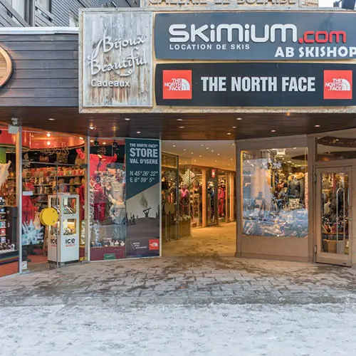 Façade extérieure - Magasin AB Skishop Skimium_Val d'Isère