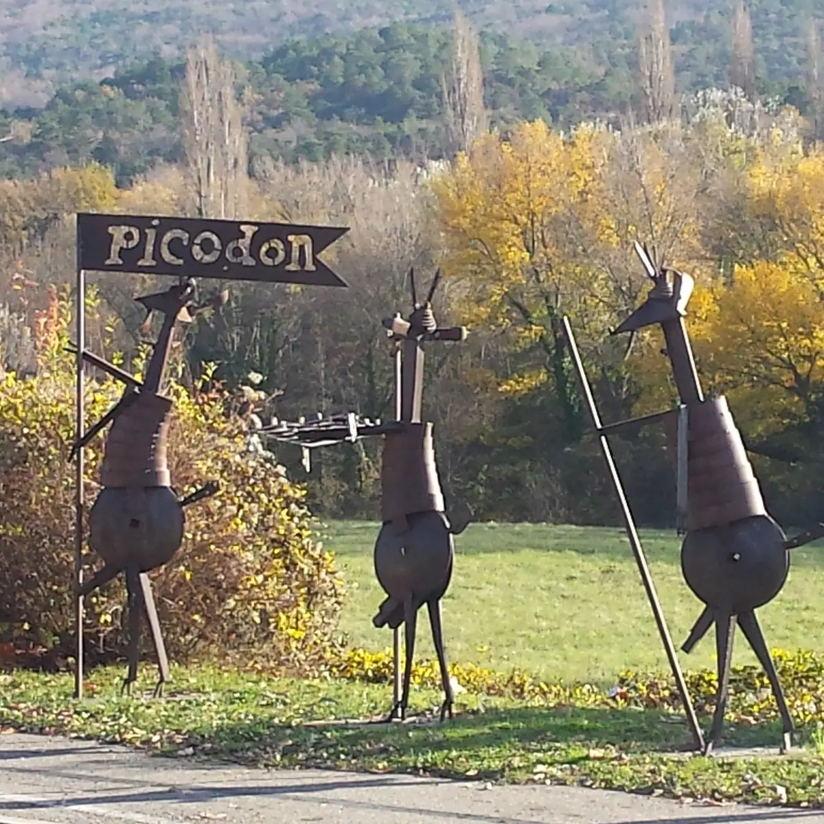 Rond point d'entrée
