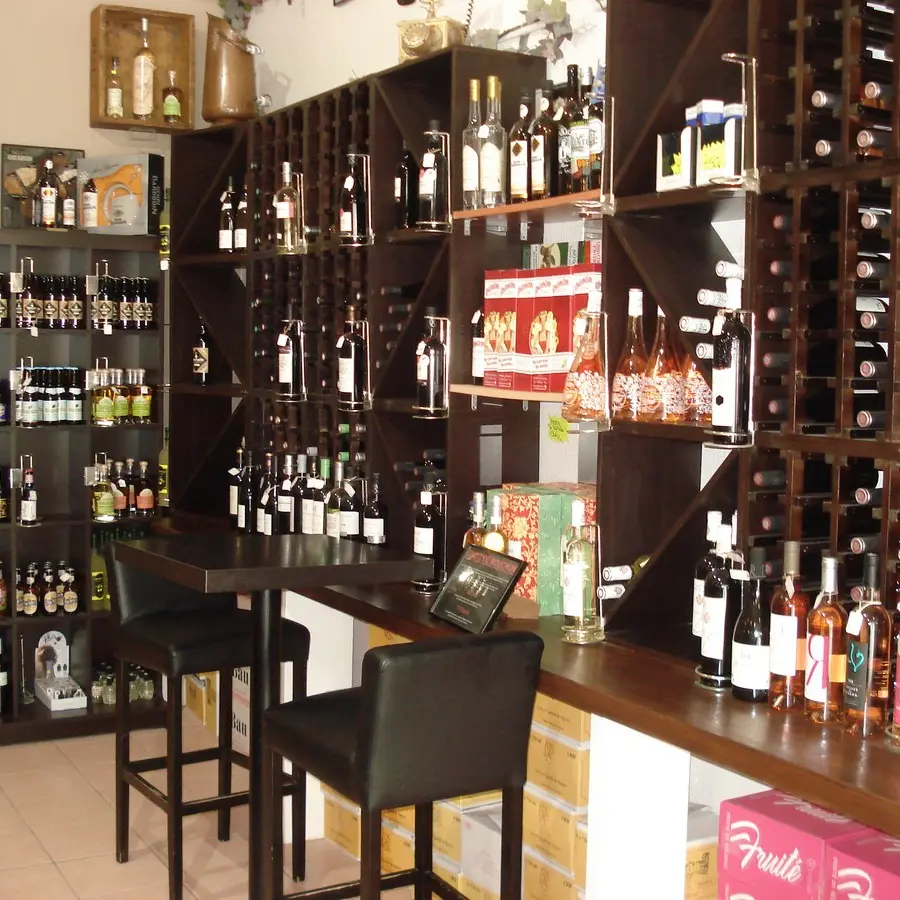 Intérior Wine cellar