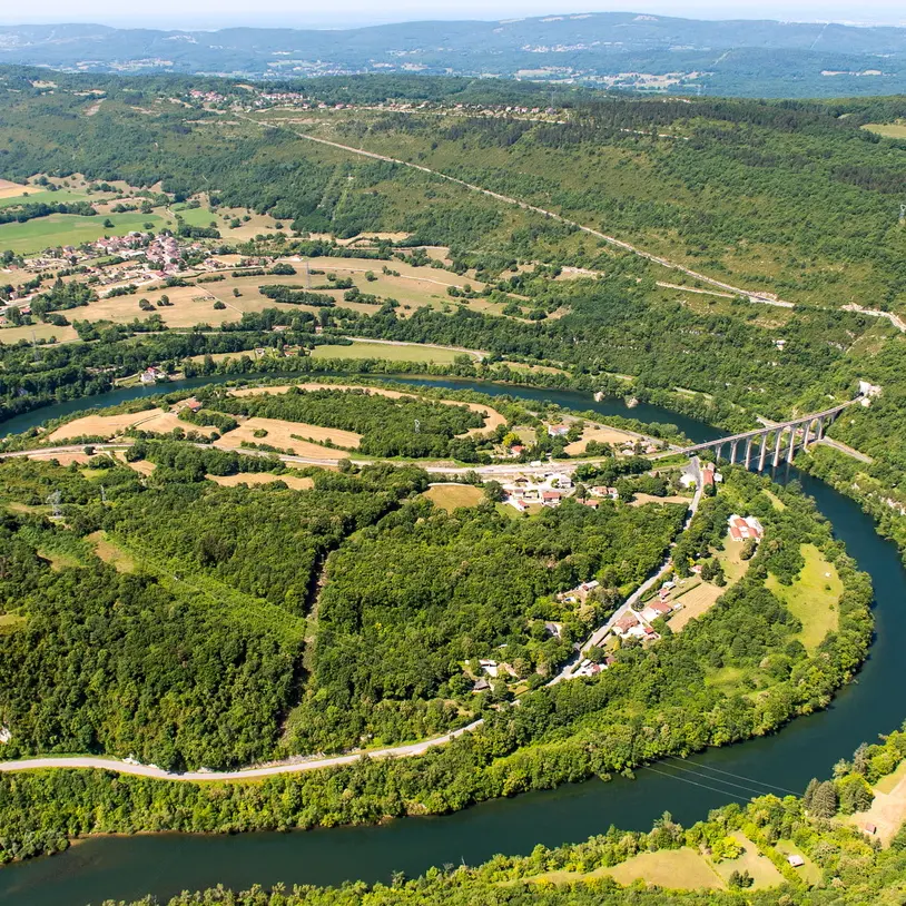 Circuit Jurassic Vélo Tours n° 38 - Les Gorges de l'Ain et ses méandres par la chapelle de St Maurice d'Echazeaux