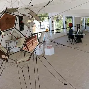 Port Tonic Art Center