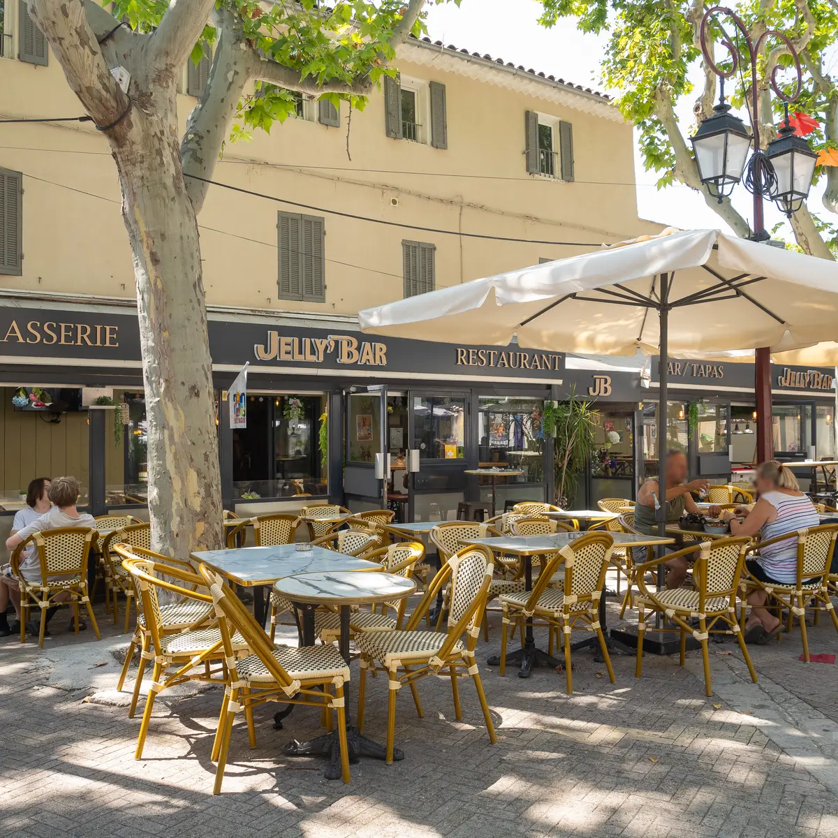 Jellybar_Saint-Cyr-sur-Mer