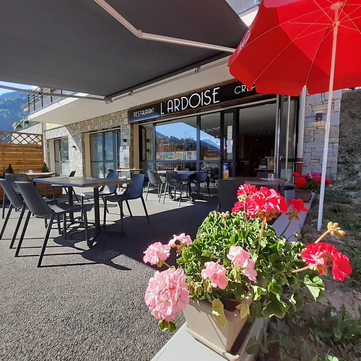 L'ardoise Restaurant à Flumet - Terrasse