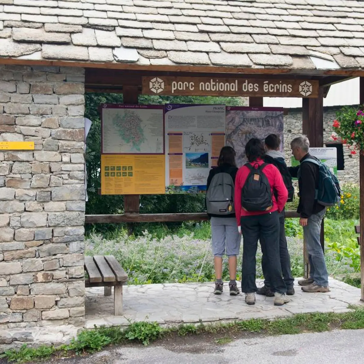 Porte d'entrée de Prapic