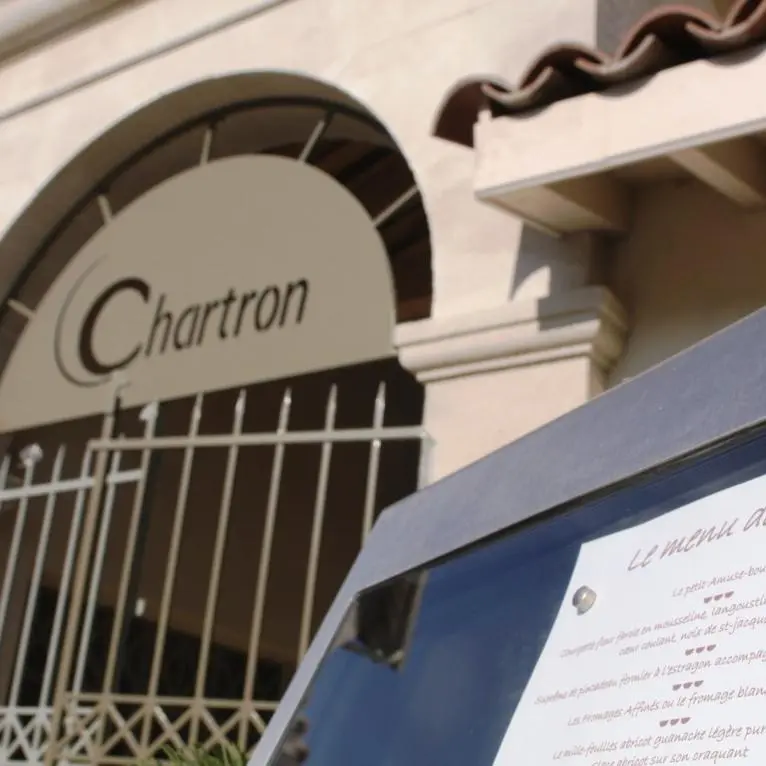 HR CHARTRON