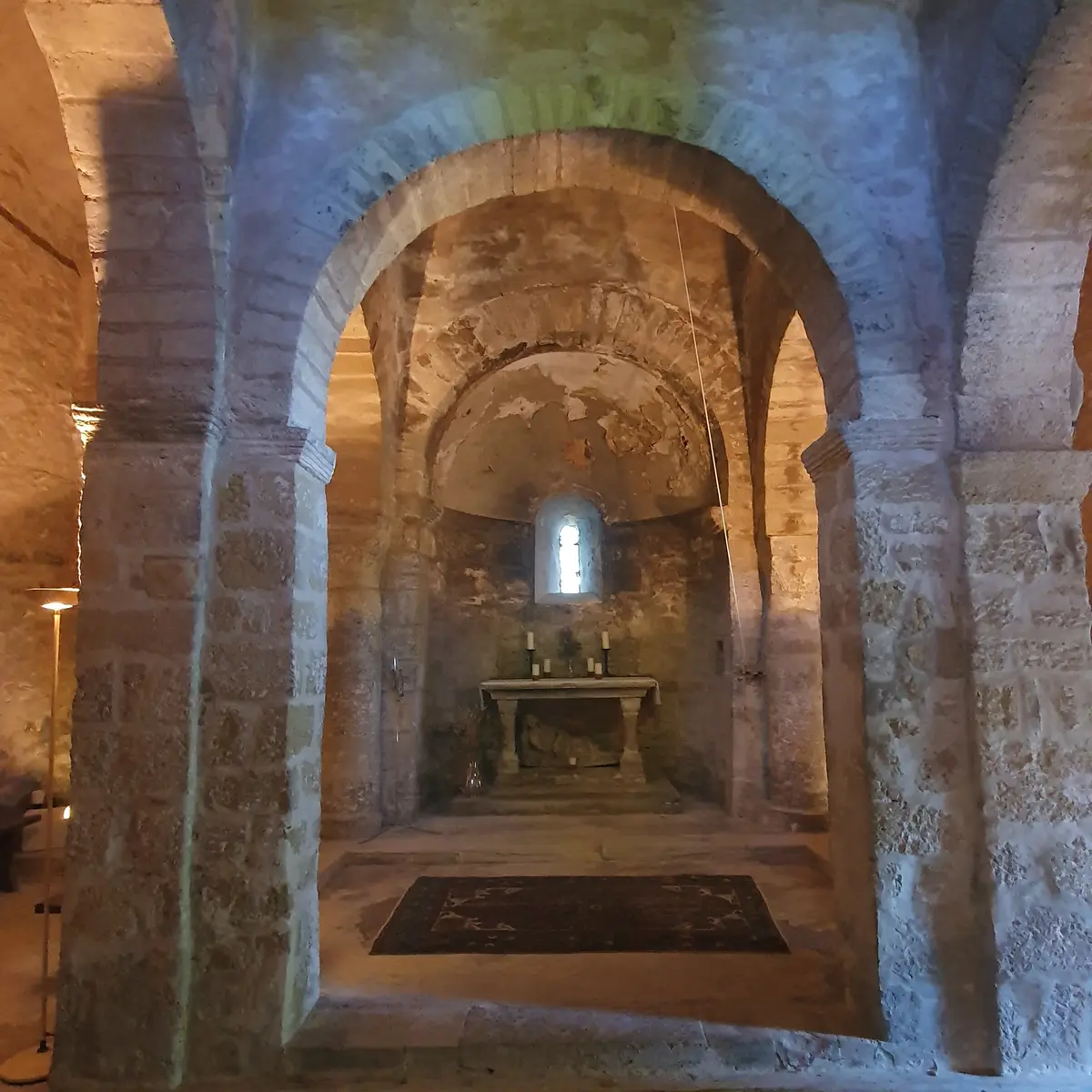 intérieur de la chapelle de la madelène