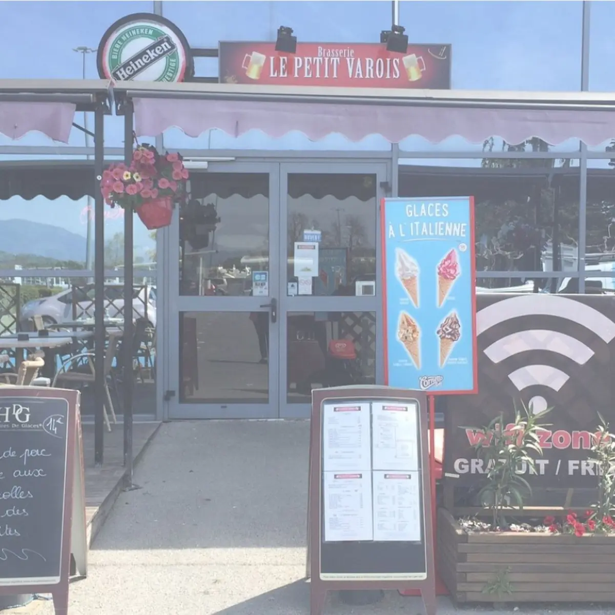 Entrée du restaurant