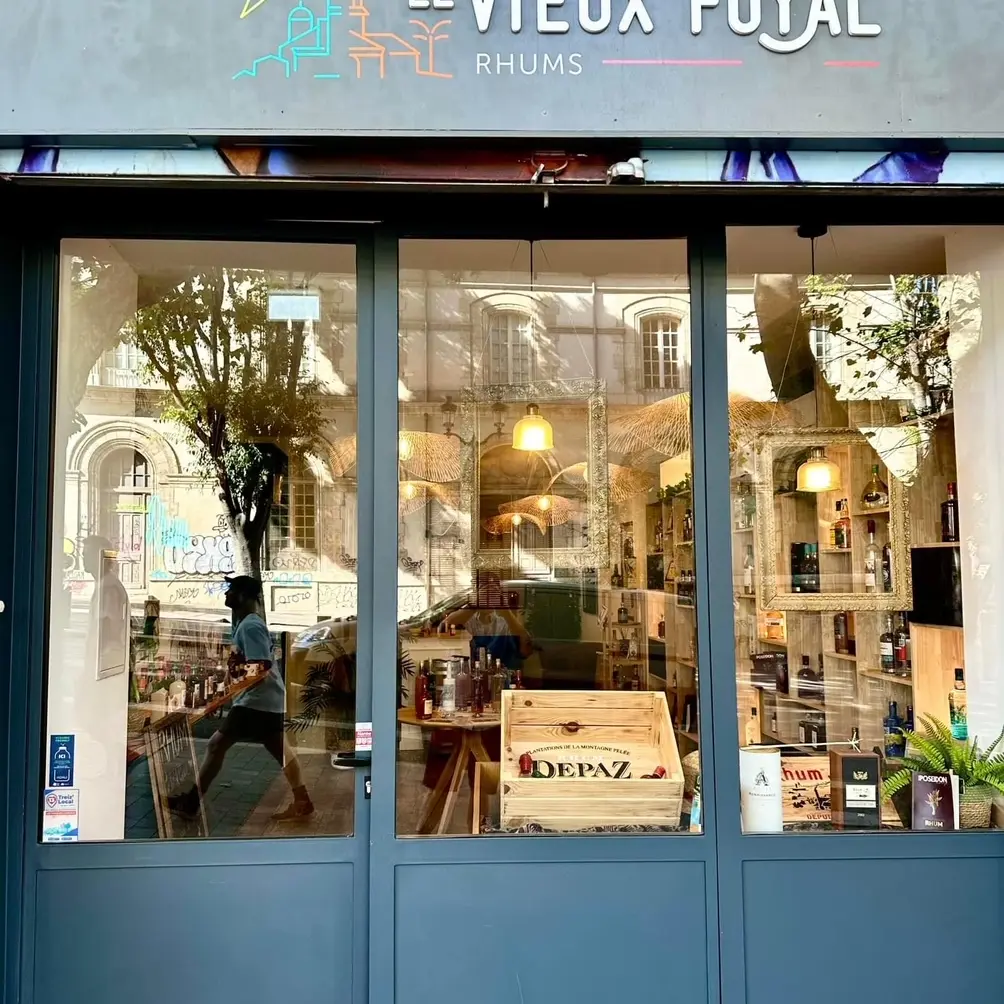 Le Vieux Foyal Devanture