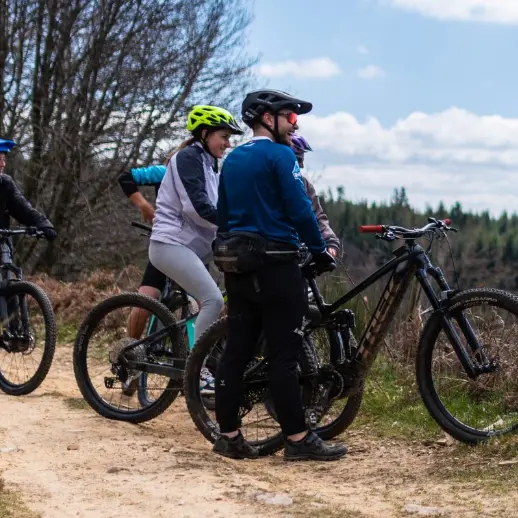 REVE BIKE - Matteo DUBILLOT - Location de VTT et VTTAE - Estivareilles 42380