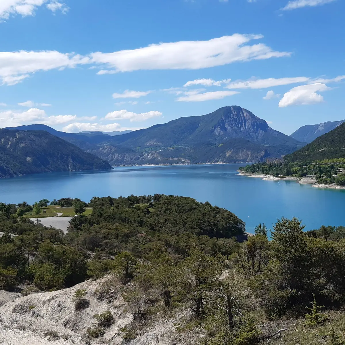 Sur les hauteurs de Trémouilles