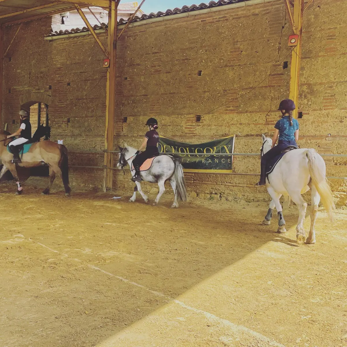 L'écurie Occitane_Sérignac