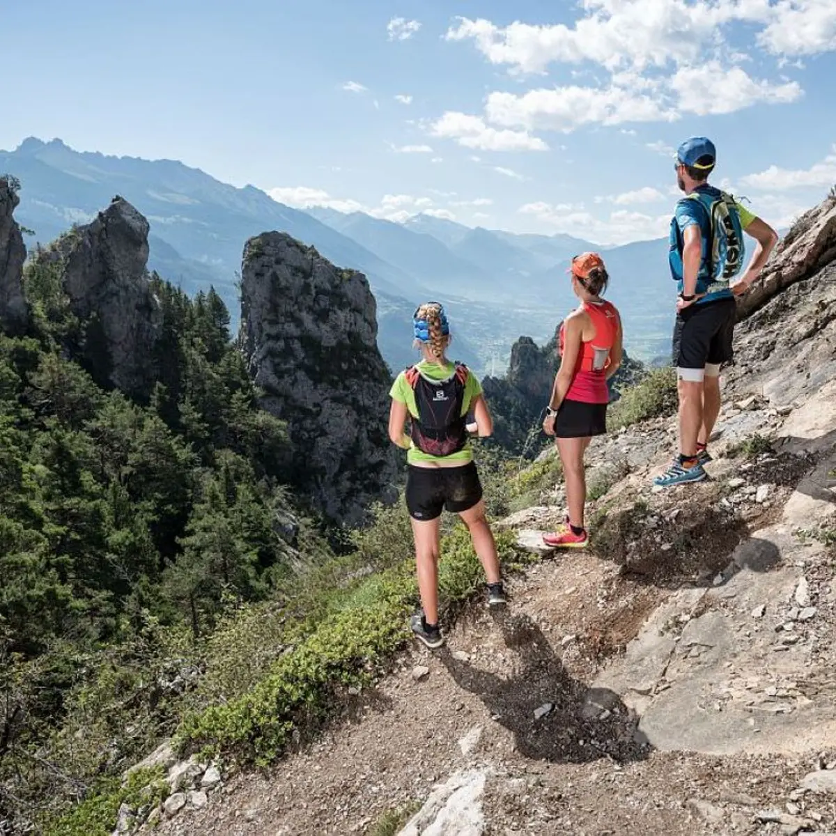 Vue sur la vallée de la Durance depuis la Crête de la Rortie
