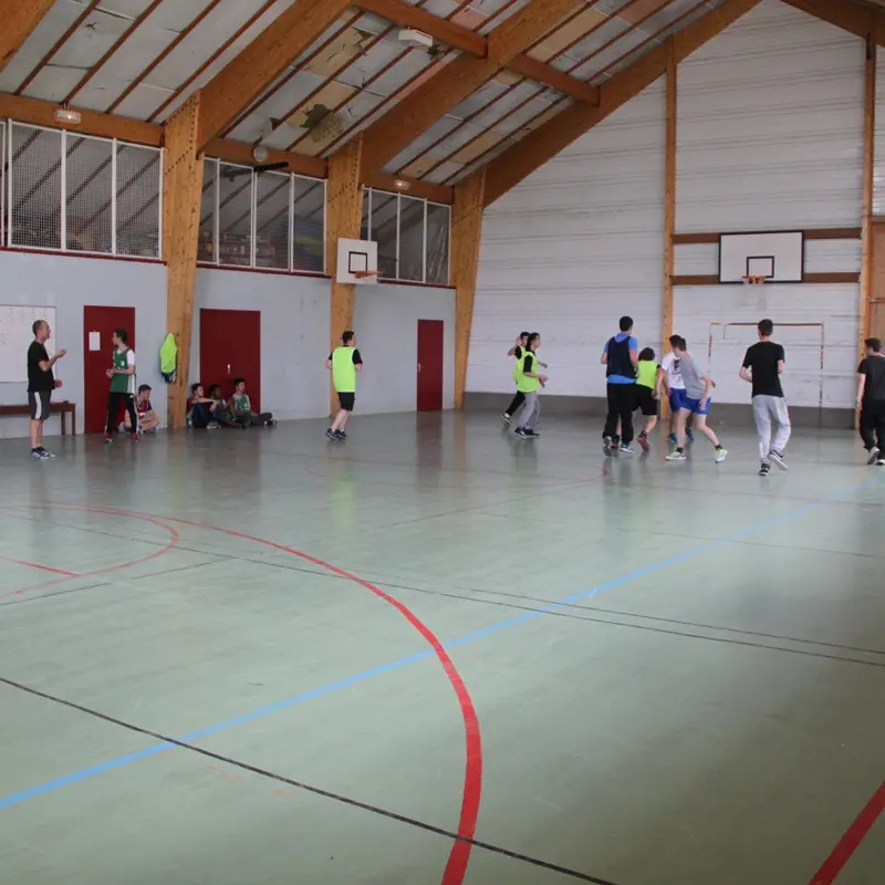 Lycée Poutrain à St Jean St Nicolas, vallée du Champsaur