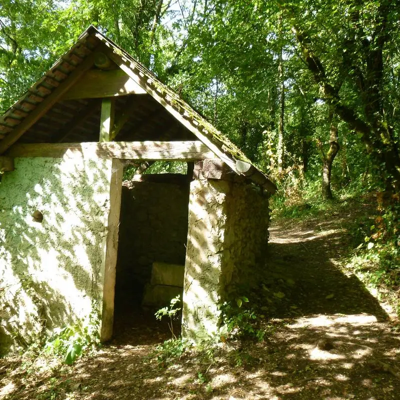Sarto, maisonnette située dans les vignes, servant de cellier