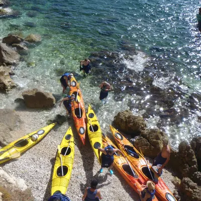 Guided tour half-day kayak -Marseille