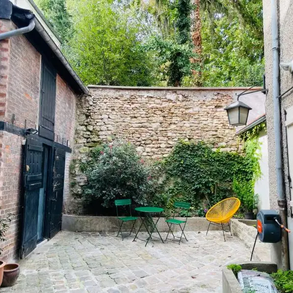 Studio rénové à louer à Marly-le-Roi_Marly-le-Roi