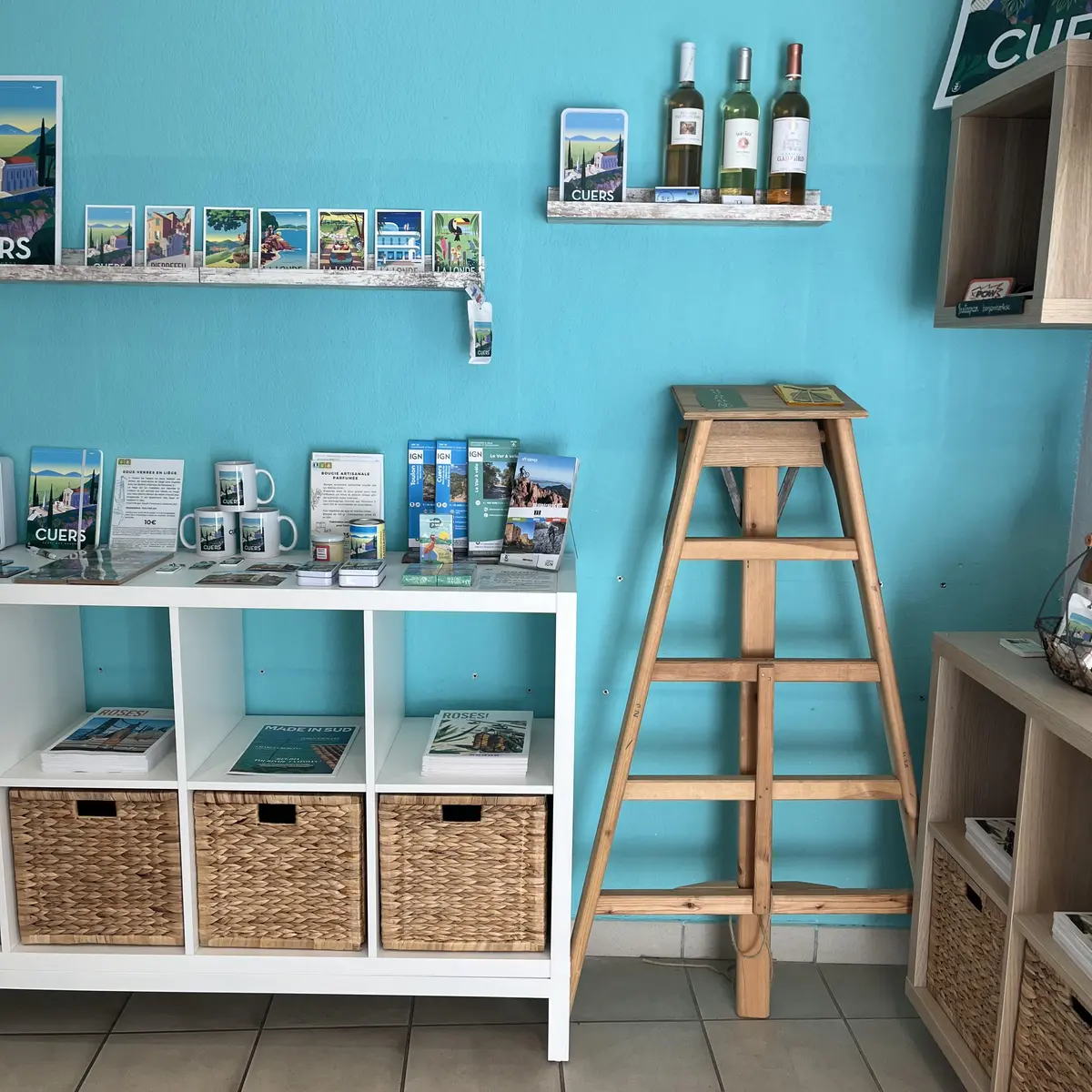 Boutique de l'Office de tourisme de Cuers