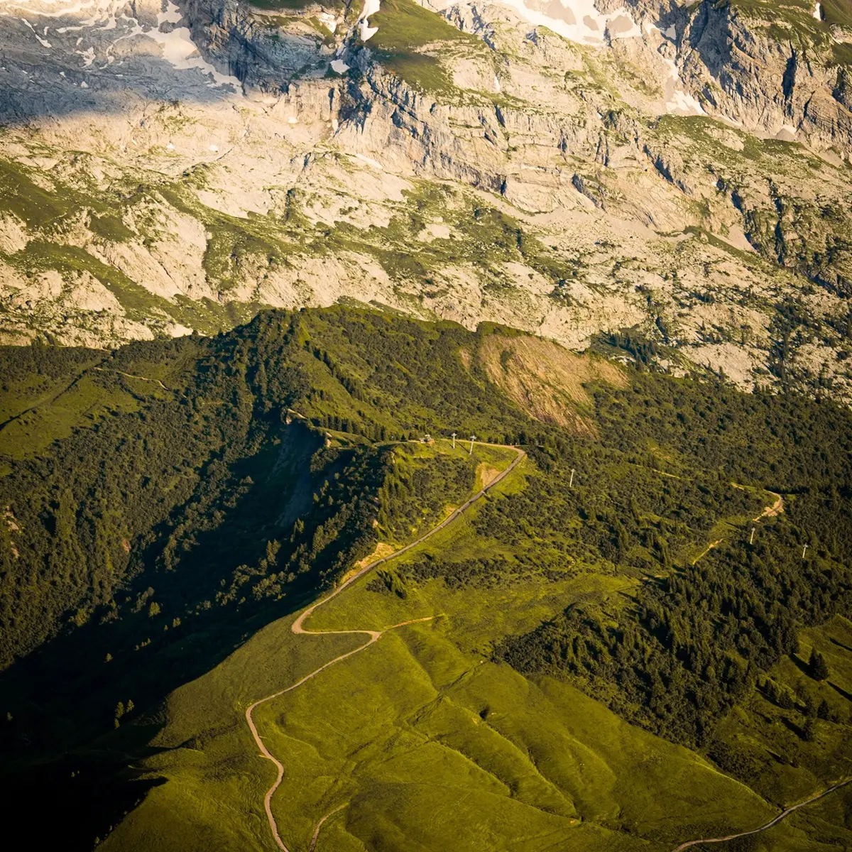 Vue du ciel du col des Annes