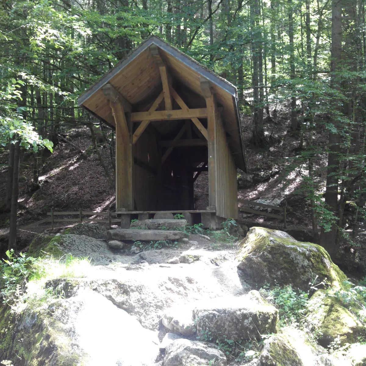 Pont couvert