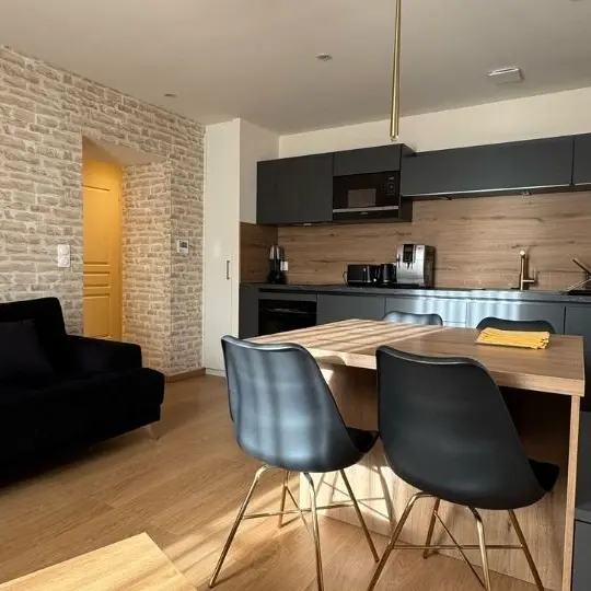 A Château-Ville-Vieille