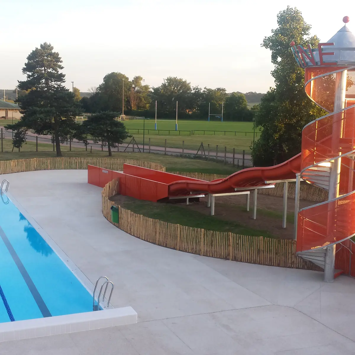 Piscine de Saint-Yorre