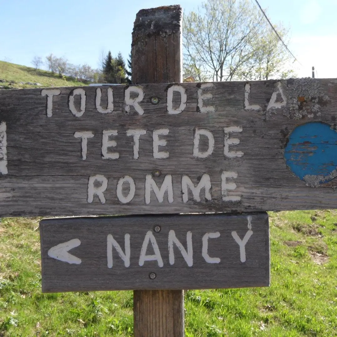 Panneau directionnel