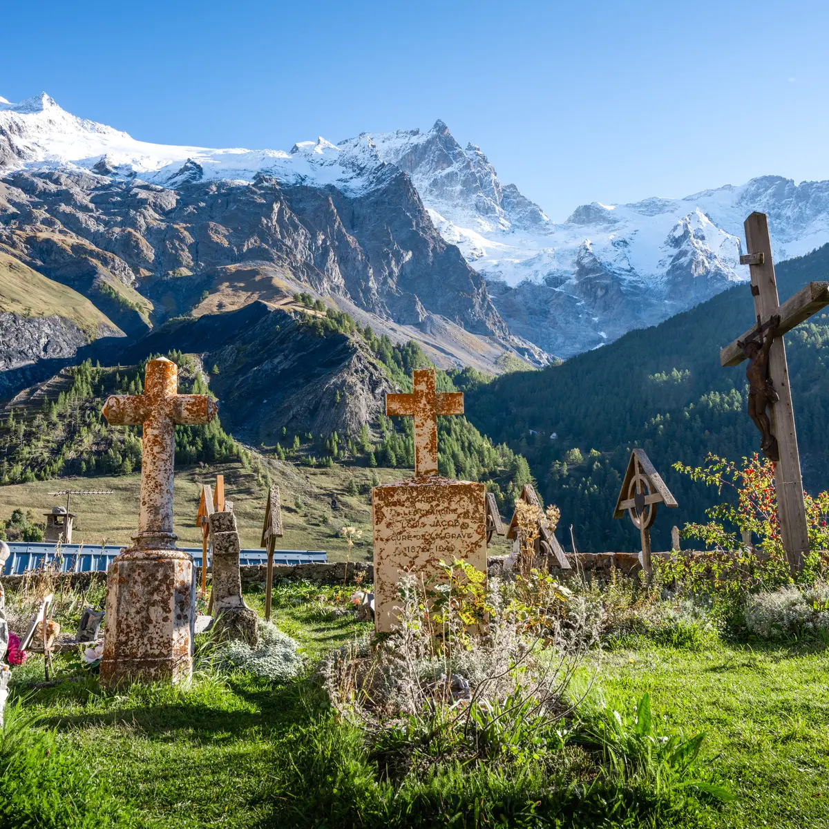 Cimetière de l'église Notre-Dame de l'Assomption de la Grave