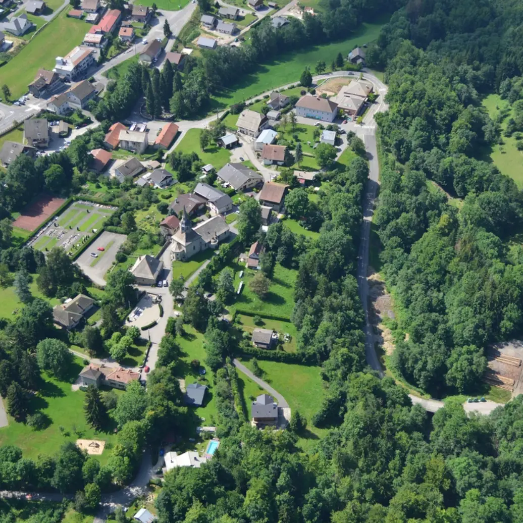 Centre village vue du ciel