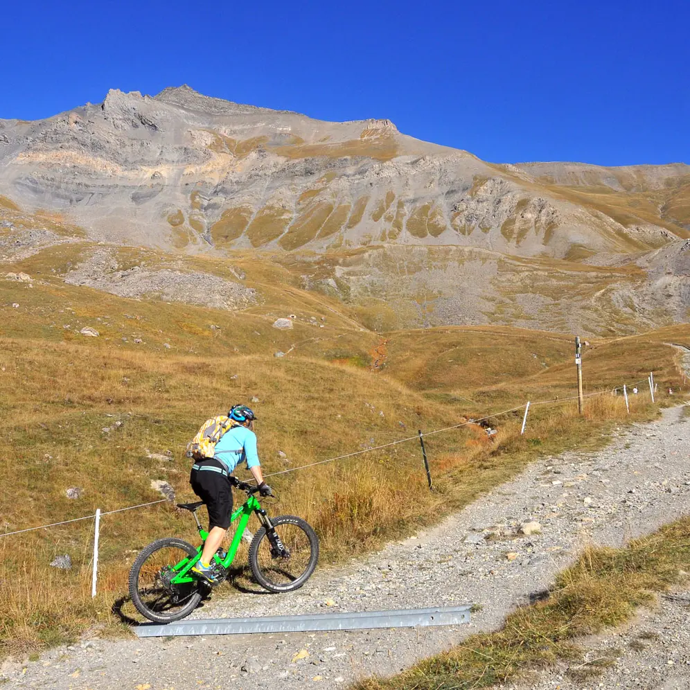 Montée vers le lac du Pontet