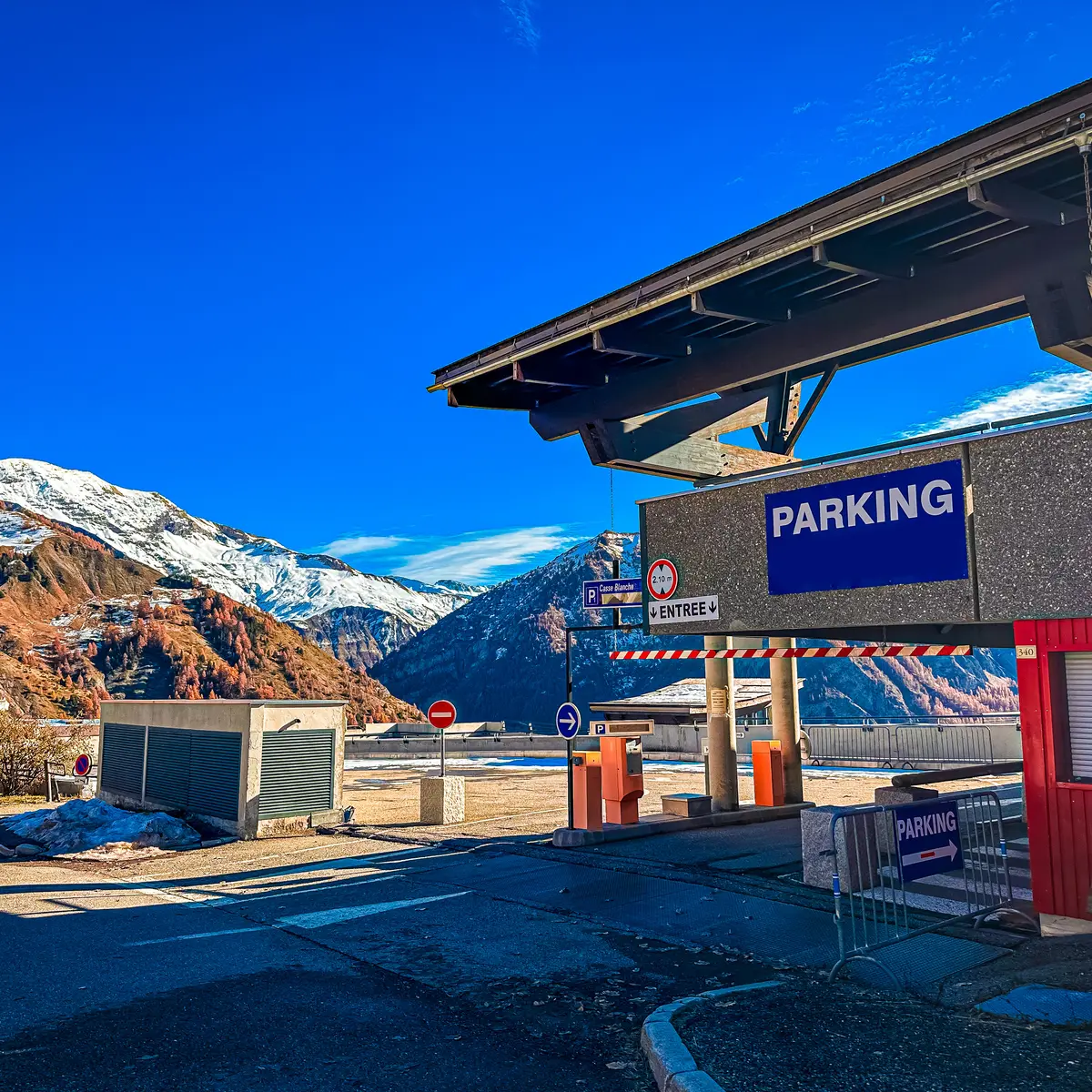 Parking Casse Blanche