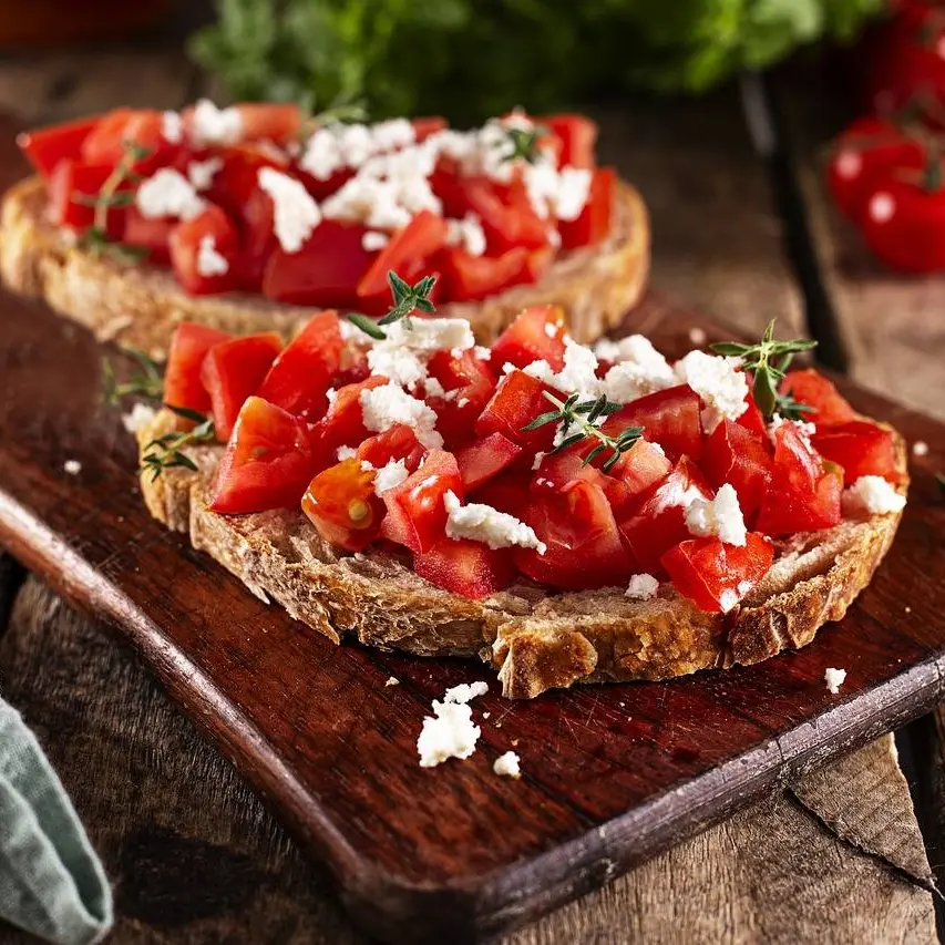 tartine de pain tomates et fromage